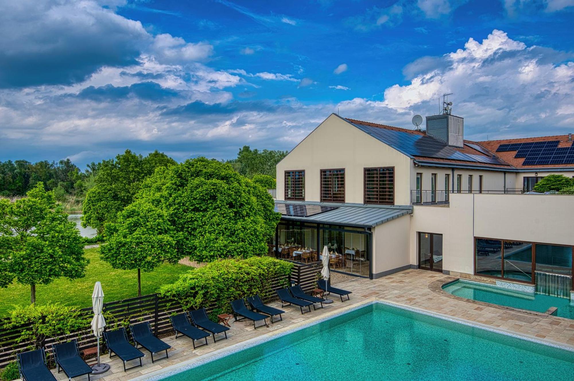 Tisza Balneum Hotel Tiszafüred Dış mekan fotoğraf
